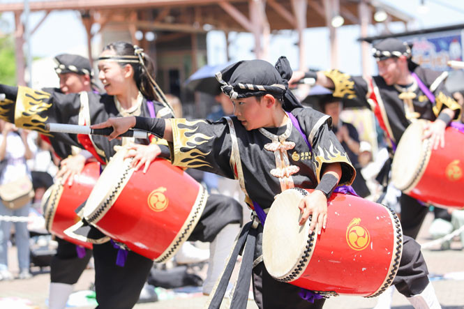 「琉球舞団昇龍祭太鼓」