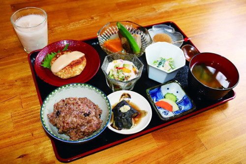 季節の養生定食(数量限定)自家製甘酒